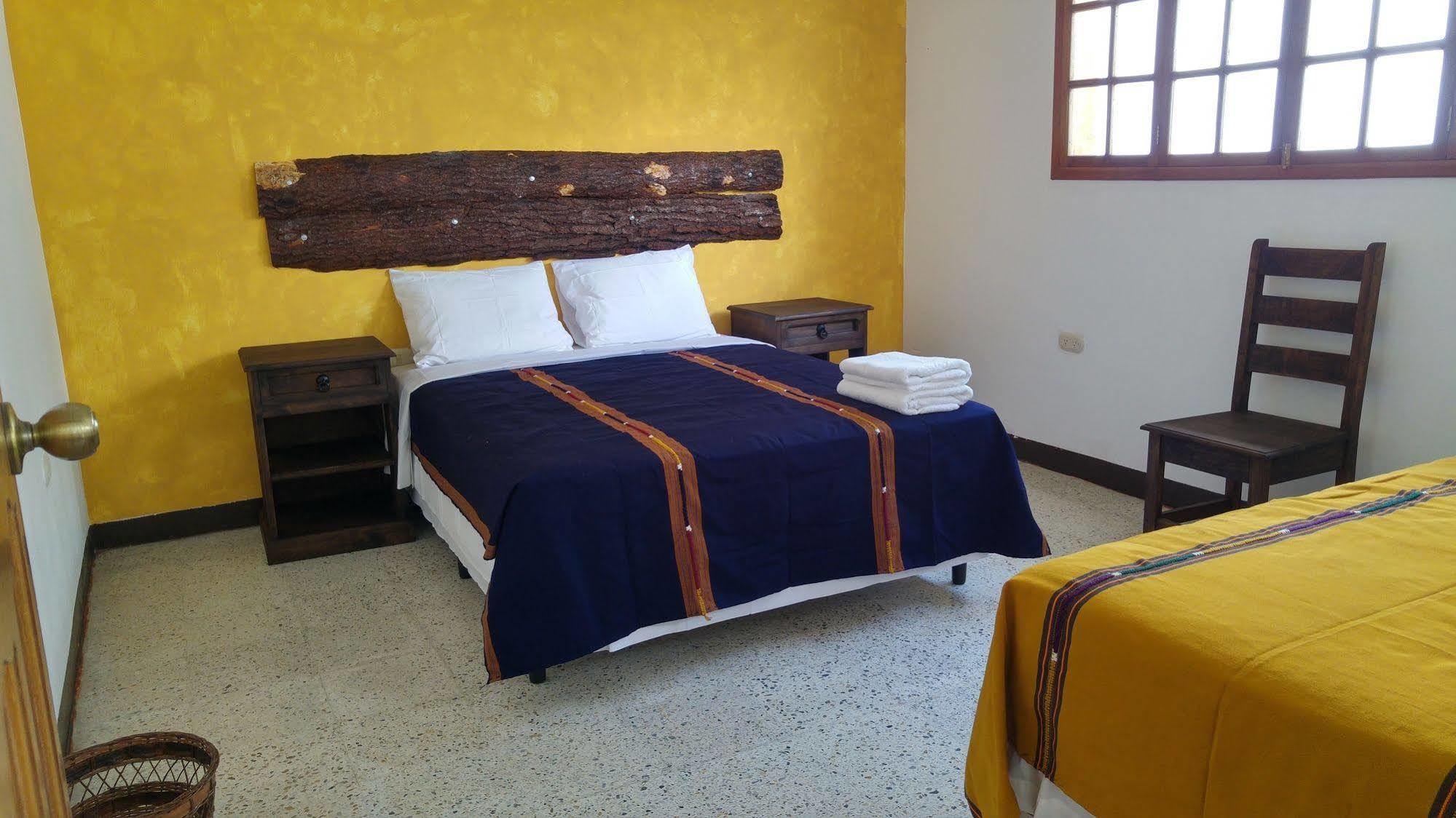 Ixkanul Antigua Hotel Eksteriør bilde